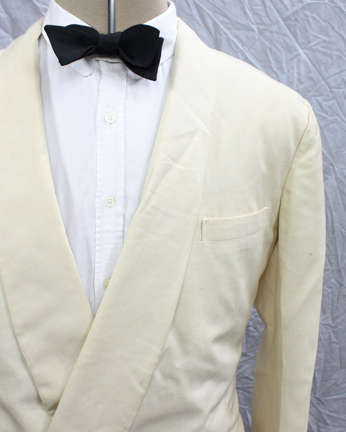 Vintage British Ivory Dinner Jacket (+ dinner suit trousers) SL-BF28
